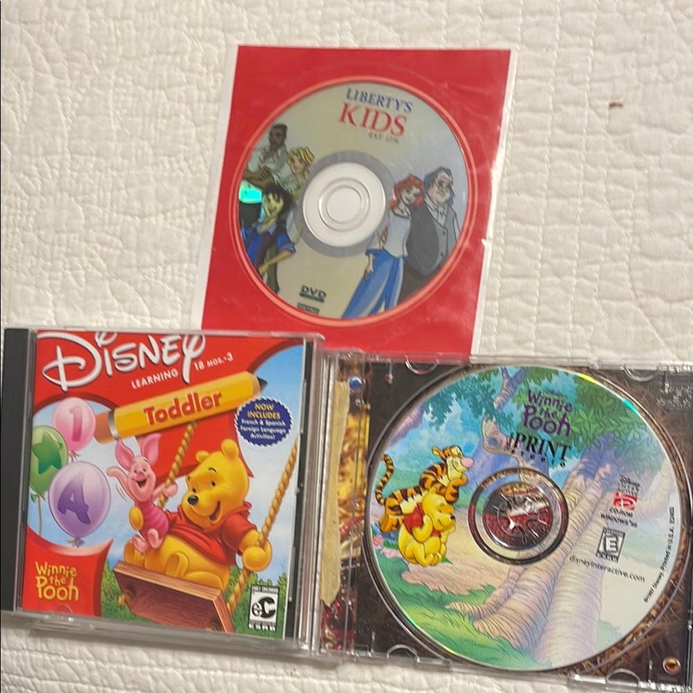 Cd rom or dvd liberty’s kids, Disney Winnie the Pooh, toddler & print studio